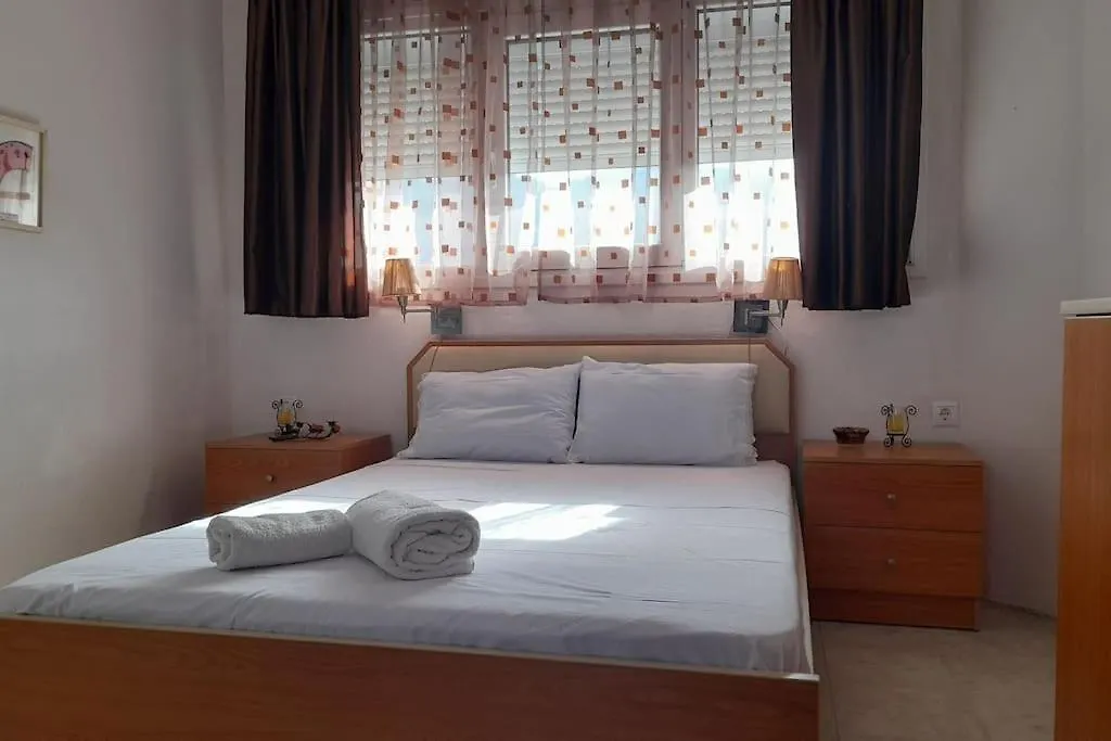 Villa Dimitrios Vourvourou 0*,